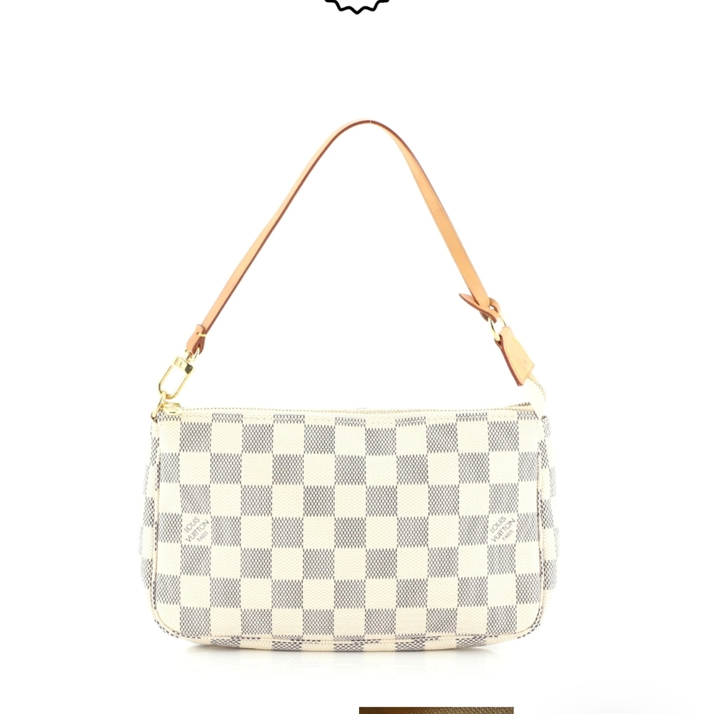 Louis Vuitton Pochette Damier